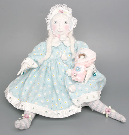 Авторская кукла "Фея, которая несет свет, на подушке совершенных снов" - Ручная работа материалы, размер и год создания инфо 6460j.