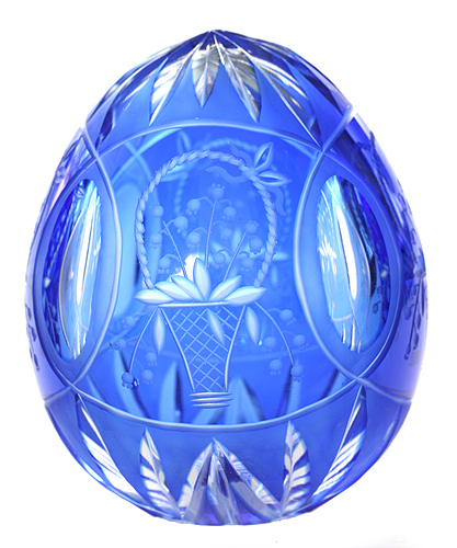 Яйцо "Корзины с ландышами" Кобальтовое стекло, гравировка, шлифовка Ручная авторская работа диаметр 6,5 см Сохранность отличная инфо 6494j.