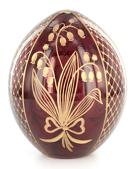 Яйцо "Ландыши" (Рубиновое стекло, гранение, золочение - Ручная авторская работа) 8,5 см, диаметр 7 см инфо 6530j.