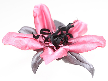 Брошь "Розовая лилия" Ткань, бусины Ручная работа прекрасным подарком для любой женщины! инфо 3157n.