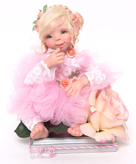 Авторская кукла "Девочка с розой" - Ручная работа уют и чудесную сказочную атмосферу! инфо 13985c.